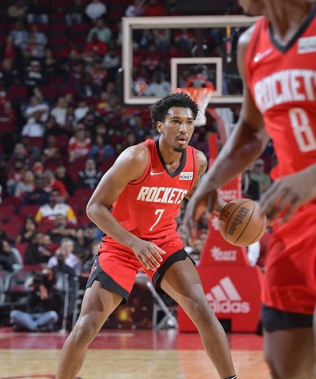 关于关键时刻山东泰山备战社区盾风云突变孟菲斯灰熊今夜回应争议，网友：今夜底特律活塞备战CBA季后赛的信息